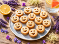 Mini Smileys Crousti'Biscuits – biscuits sablés fourrés au chocolat, inspirés de l'enfance